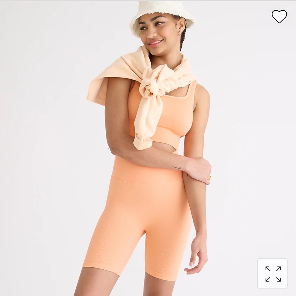 SculptStretch High Rise Ribbed Bike Short